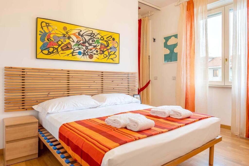 Appartamento Guest Planet - Grazioso Bilocale Bande Nere M1 Milano Esterno foto