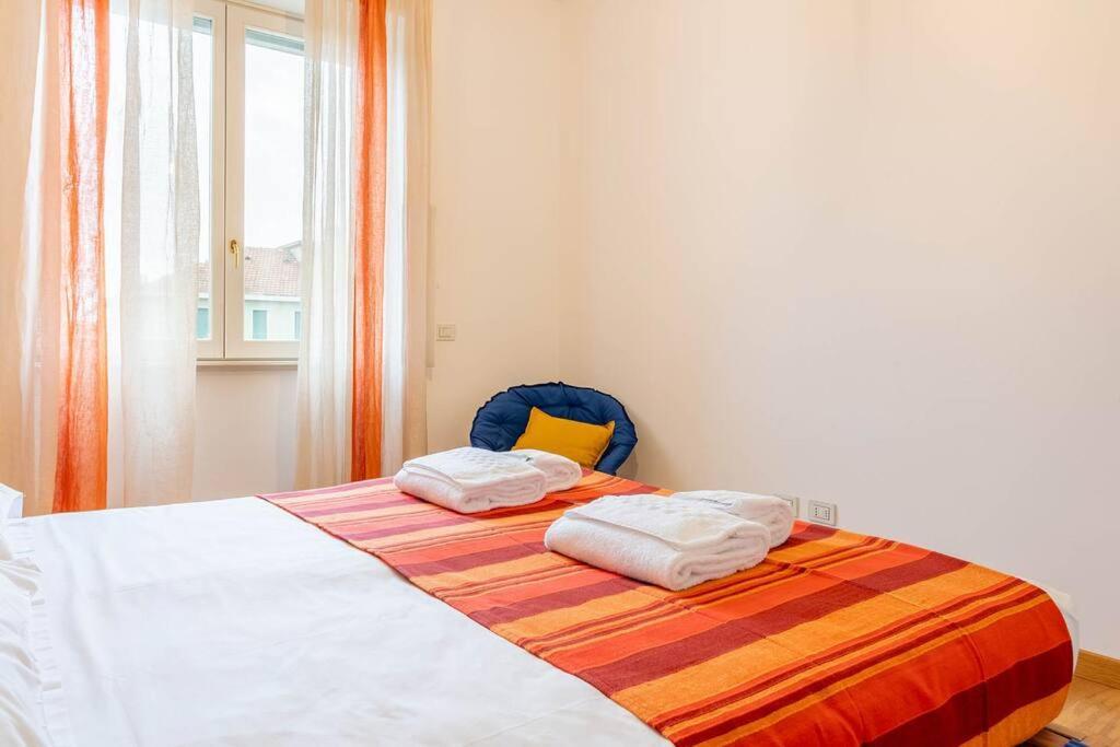 Appartamento Guest Planet - Grazioso Bilocale Bande Nere M1 Milano Esterno foto